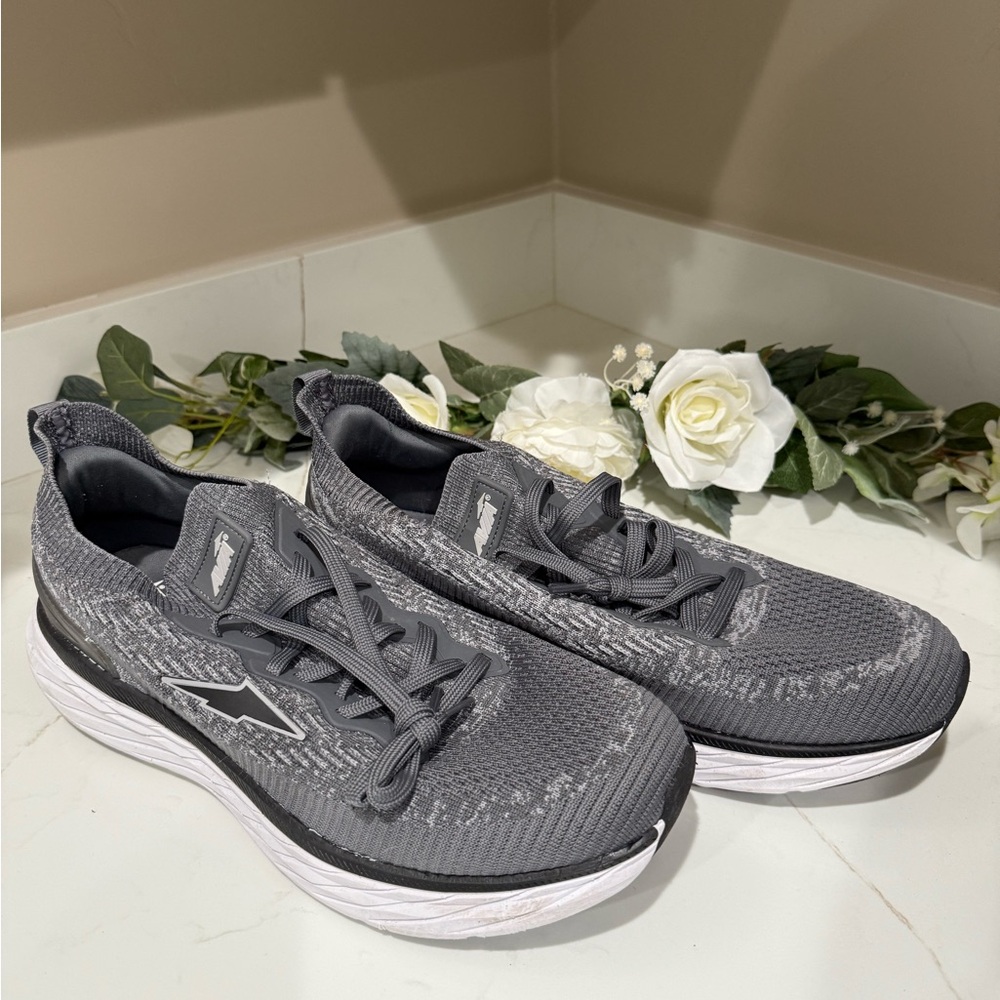 Avia Men's Charcoal Knit Athletic Shoes